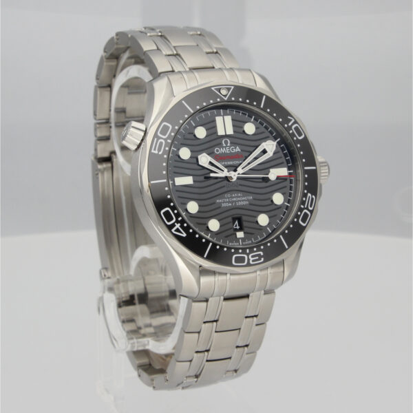 Omega Seamaster Diver 300 M (ref. 210.30.42.20.01.001) - Image 6